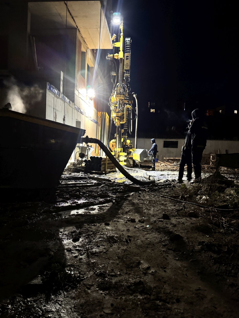 Geotermálne vrty pre tepelné čerpadlo zem/voda – bytový dom, 6 × 130 m